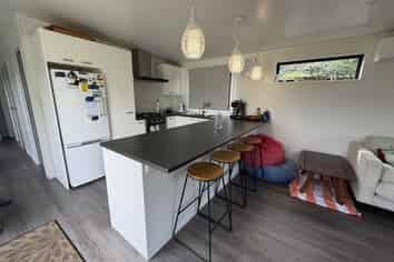 8A Holland Close, Pauanui