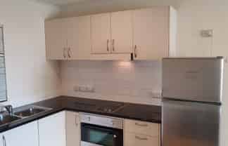 D405/176 Broadway, Newmarket