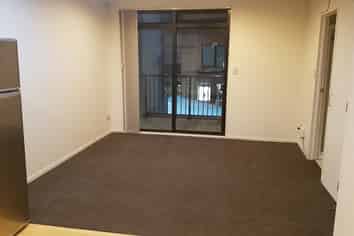 D405/176 Broadway, Newmarket