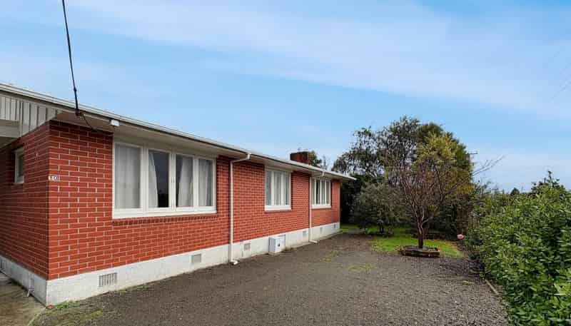 10 Roosevelt Street, Levin