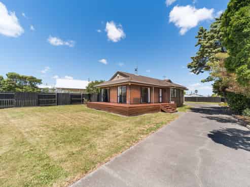 78 Grace Street, Sanson