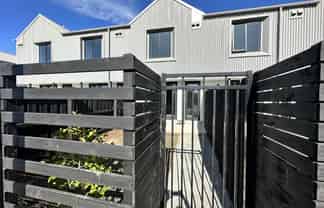 3/28 Frederick Street, Waltham