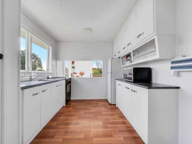 1 Crampton Place, Manurewa