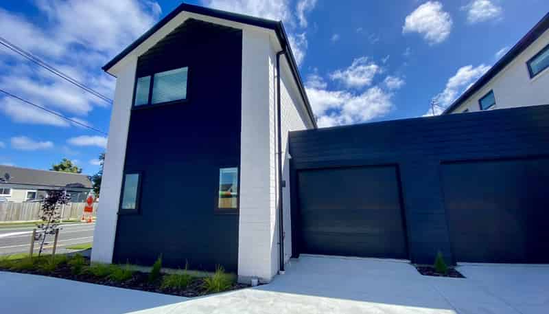 1/30  Hills Road, Edgeware