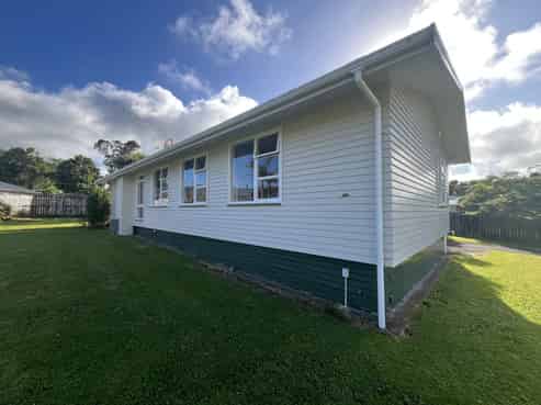 103 Oxford Road, Okato