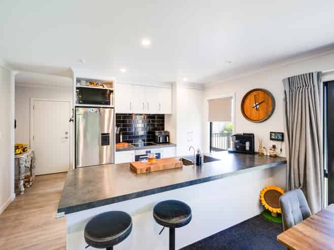 39a Merton Crescent, Pirimai