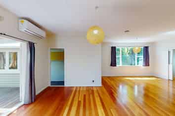 8 Richard Street, Belmont