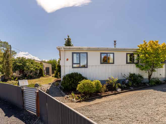 9 Preston Place, TWIZEL