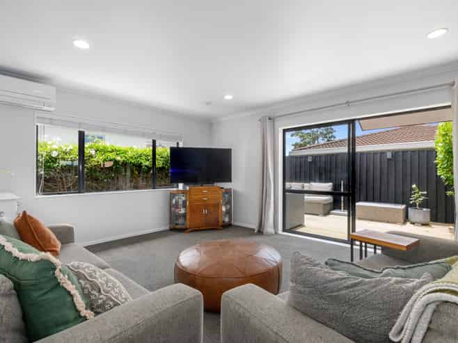 46 Seaview Road, Otumoetai