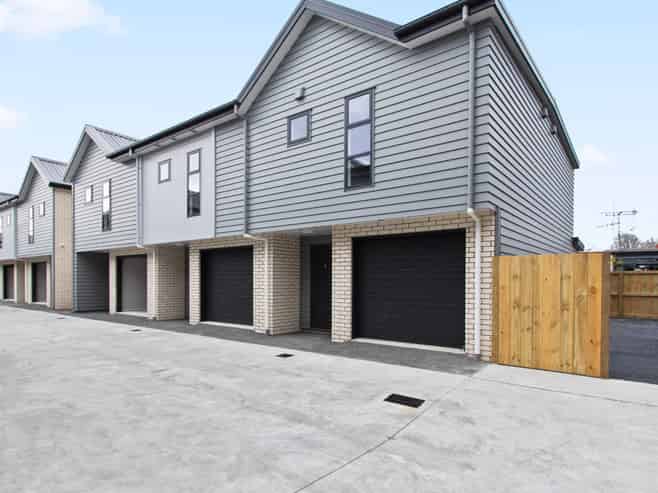 2/48 Wellington Street, Hamilton East