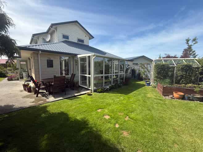 11 Crossleigh Crescent, Balclutha