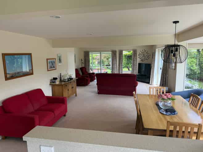 11 Crossleigh Crescent, Balclutha