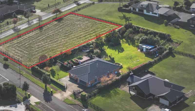 129 McRobbie Road, Kingseat