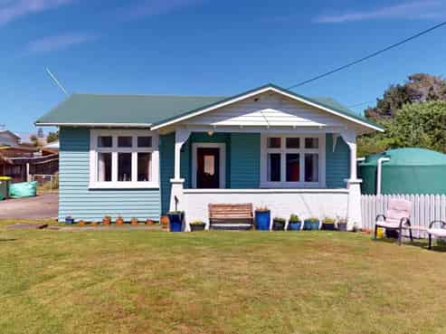 108 Rua Avenue, Waitarere Beach