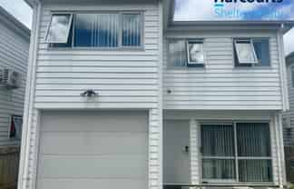 B/271 Te Atatu Road, Te Atatu South