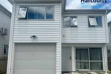 B/271 Te Atatu Road, Te Atatu South