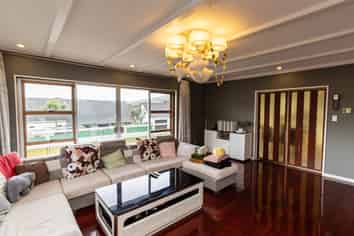 1 Paddington Grove, Karori