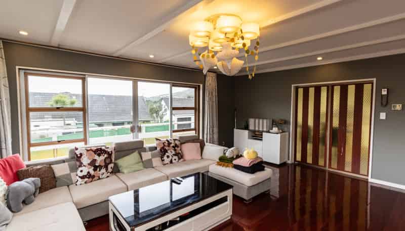 1 Paddington Grove, Karori