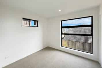 58 Rauemi Way, Te Atatu South