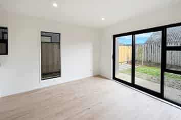 58 Rauemi Way, Te Atatu South