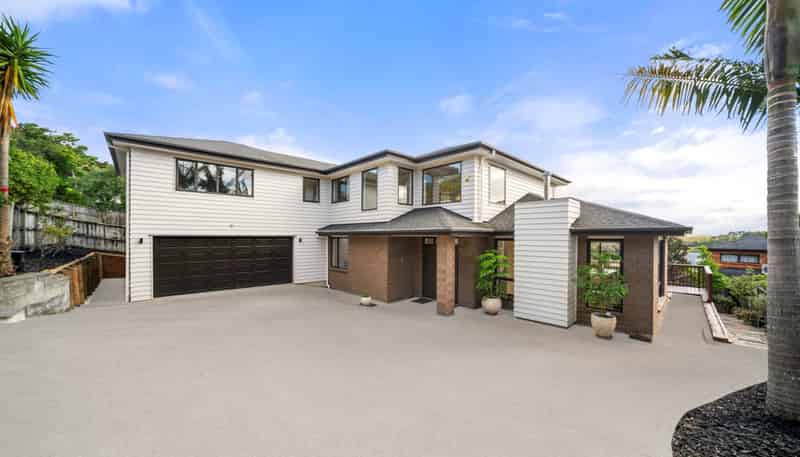 11 Deele Close, Pinehill