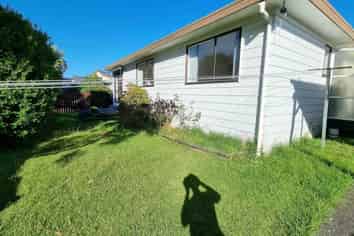 1/14 Compass Place, Te Atatu Peninsula