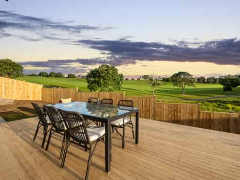 4 Whale Bay Rise, Gulf Harbour