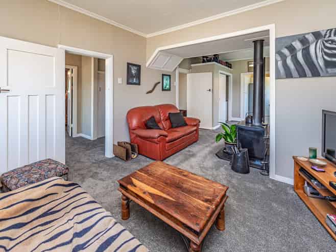 5 Mosston Road, Castlecliff