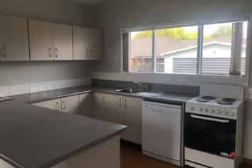 224 Knowles Street, Saint Albans