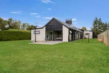 71 Courage Road, Amberley