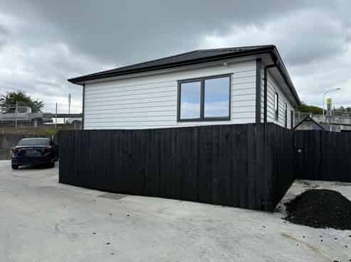 5/2 Gloucester Road, Manurewa