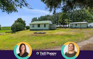 19 Standish Road, Toko