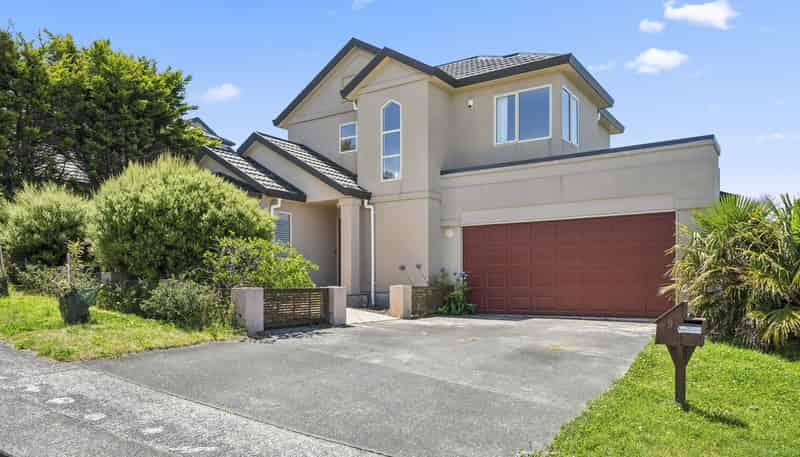 9 Bennett Grove, Newlands