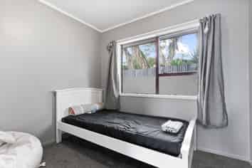 2/21 Cleek Road, Mangere East