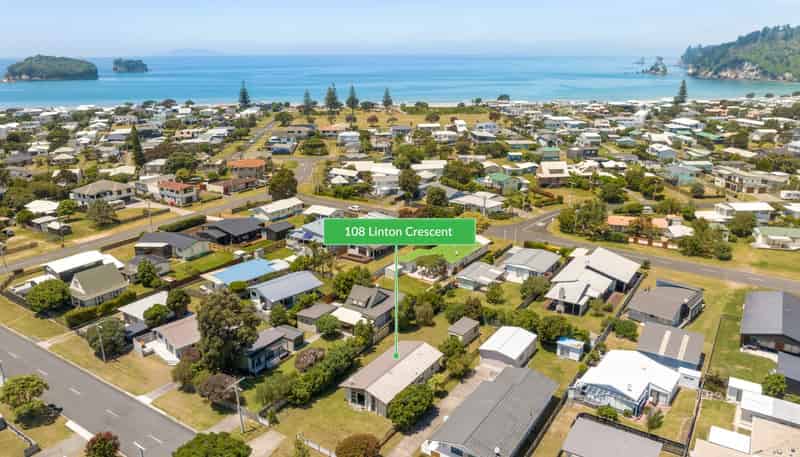 108 Linton Crescent, Whangamata