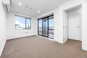 209/28C Eileen Newey Place, Henderson