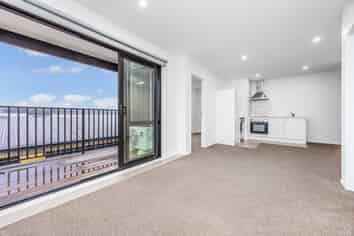 209/28C Eileen Newey Place, Henderson