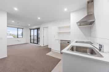 209/28C Eileen Newey Place, Henderson