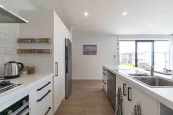 2/2 Bostonkip Crescent, Fitzroy