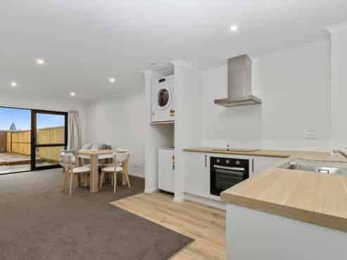 10D/150 Te Rapa Road, Beerescourt