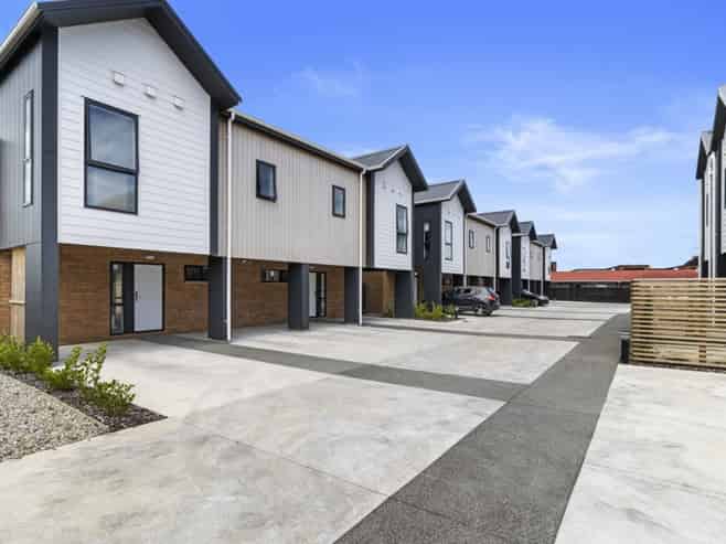 10D/150 Te Rapa Road, Beerescourt