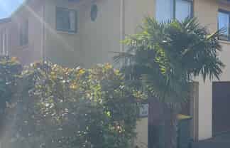 100 Nautilus Drive, Gulf Harbour