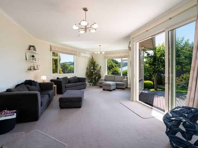 92 Kenmure Road, Belleknowes