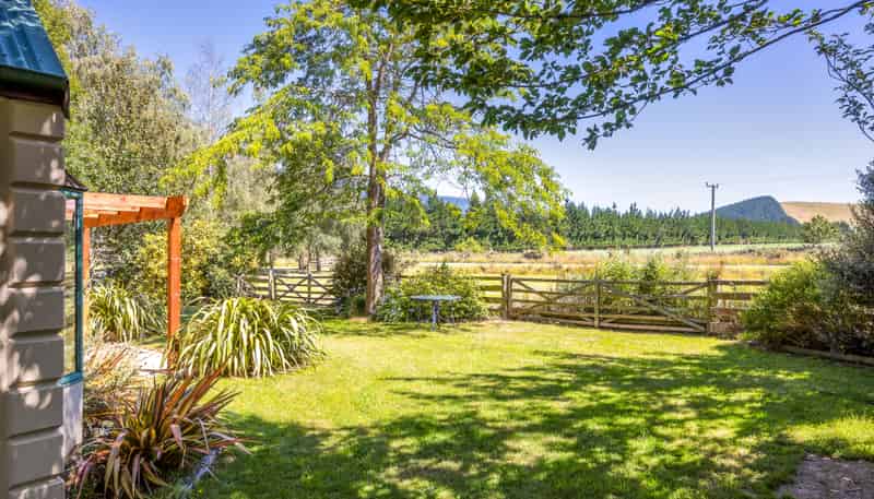 255 Inglis Road, Okuku