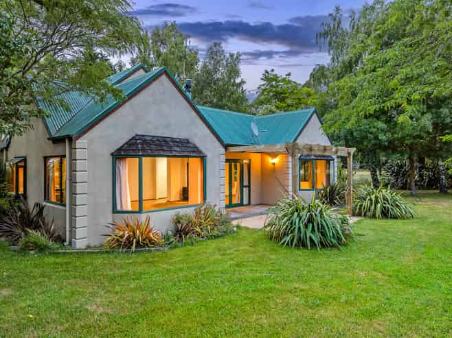 255 Inglis Road, Okuku