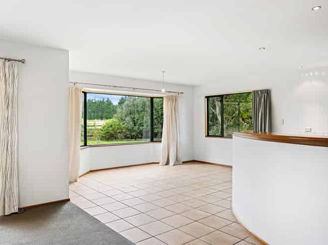 255 Inglis Road, Okuku