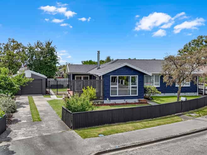 7 Luxton Place, Rangiora