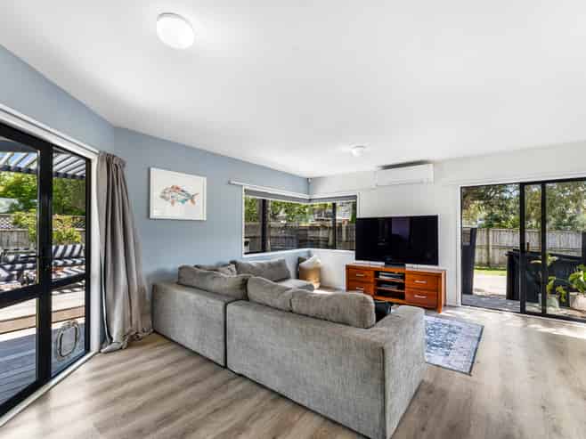 11B Riverview Road, Panmure