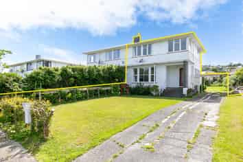 5 Takatimu Way, Johnsonville