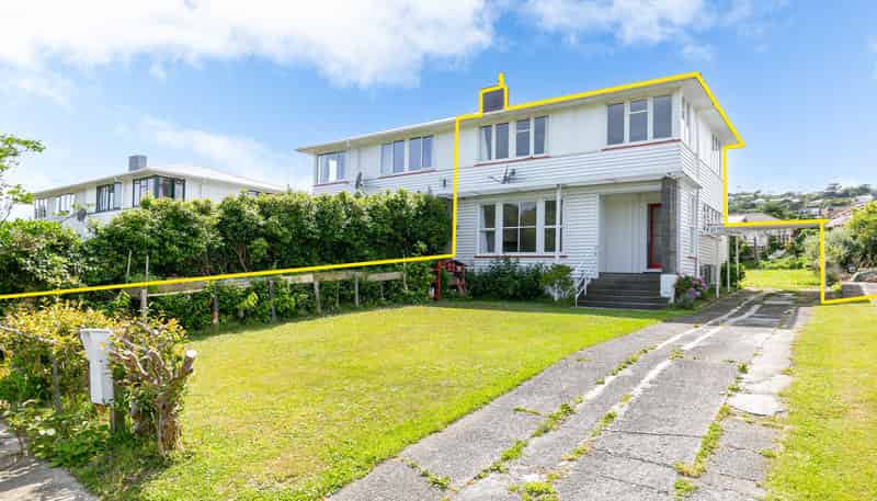 5 Takatimu Way, Johnsonville